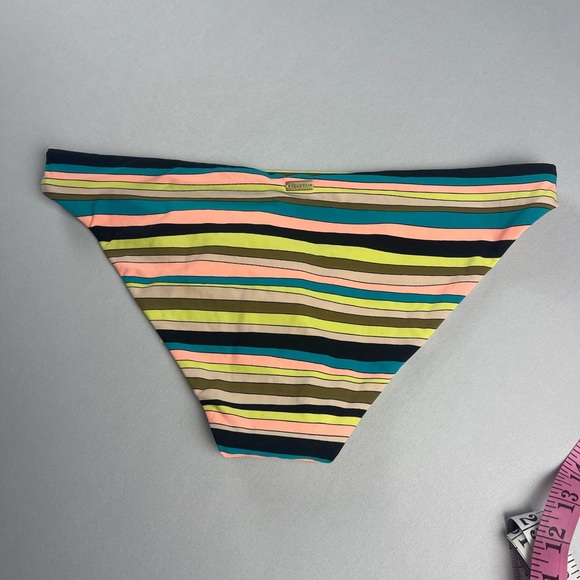 Volcom Stripe Bikini Bottom – Size Medium (NWT) - Picture 1 of 6